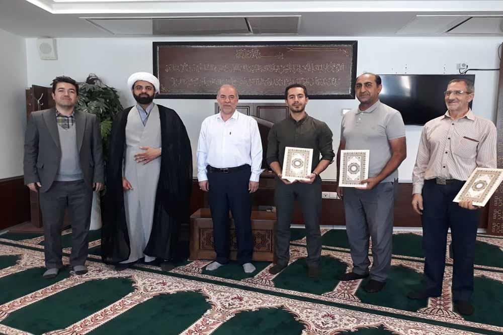 تجلیل از جانباز و ایثارگر و برگزیدگان مسابقات ورزشی در اداره کل ارتباطات خراسان شمالی
