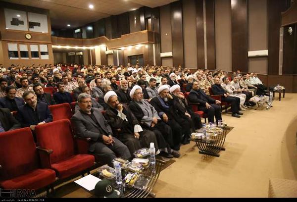 حضور مدیرکل ارتباطات و فناوری اطلاعات در همایش امر به معروف و نهی از منکر استان