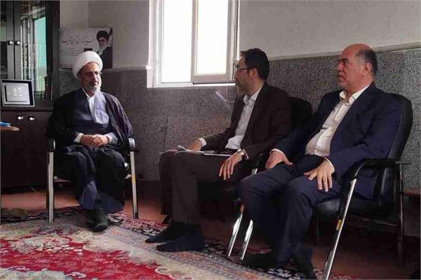 فضای مجازی نیاز روز است اما باید در مسیر صحیح و درست آن گام برداشت