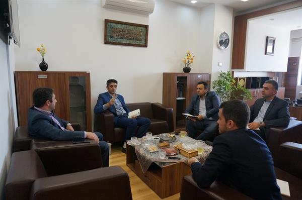 نشست اعضاء جلسه کارگروه دفاتر پیشخوان